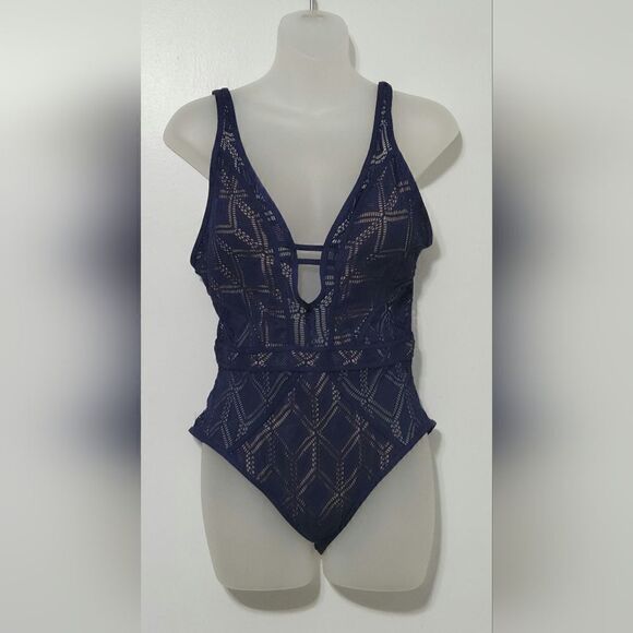 BECCA Crochet plunge one piece color play swimsuit wanderlust SZ Large n… - Picture 3 of 8